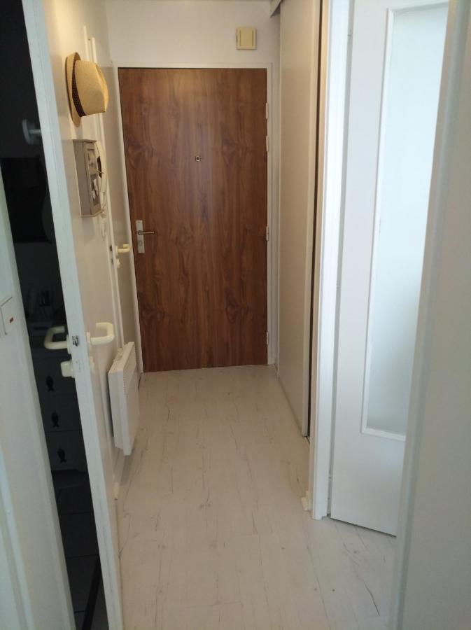 Appartement 2 Pieces Avec Grande Terrasse, 3 Etoiles, Wifi, Box Pour Vehicule Et Velos *