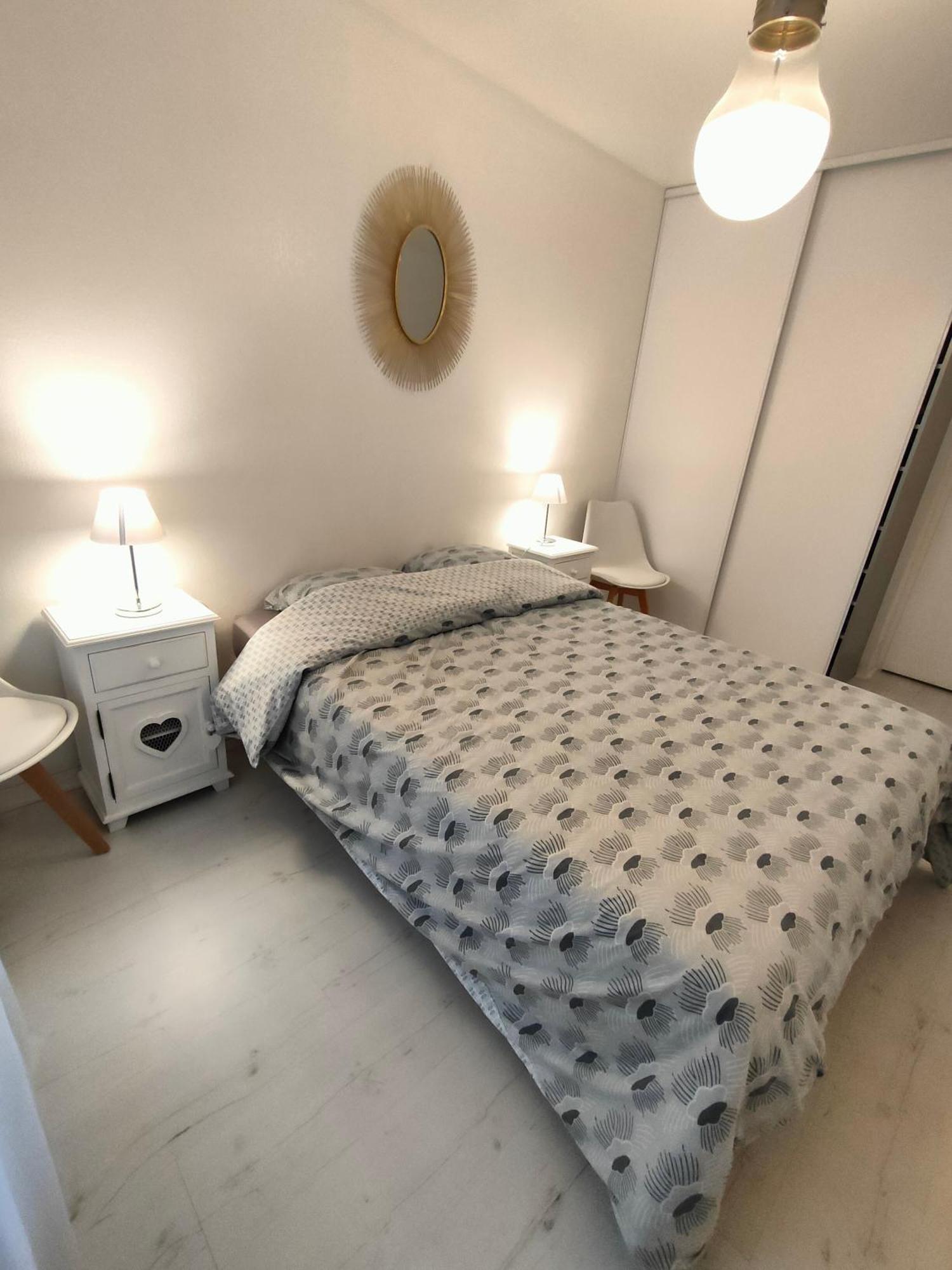 2 Pieces Avec Grande Terrasse, 3 Etoiles, Wifi, Box Pour Vehicule Et Velos Apartment *